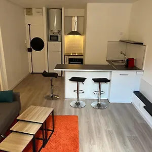 Proche De … Marseille