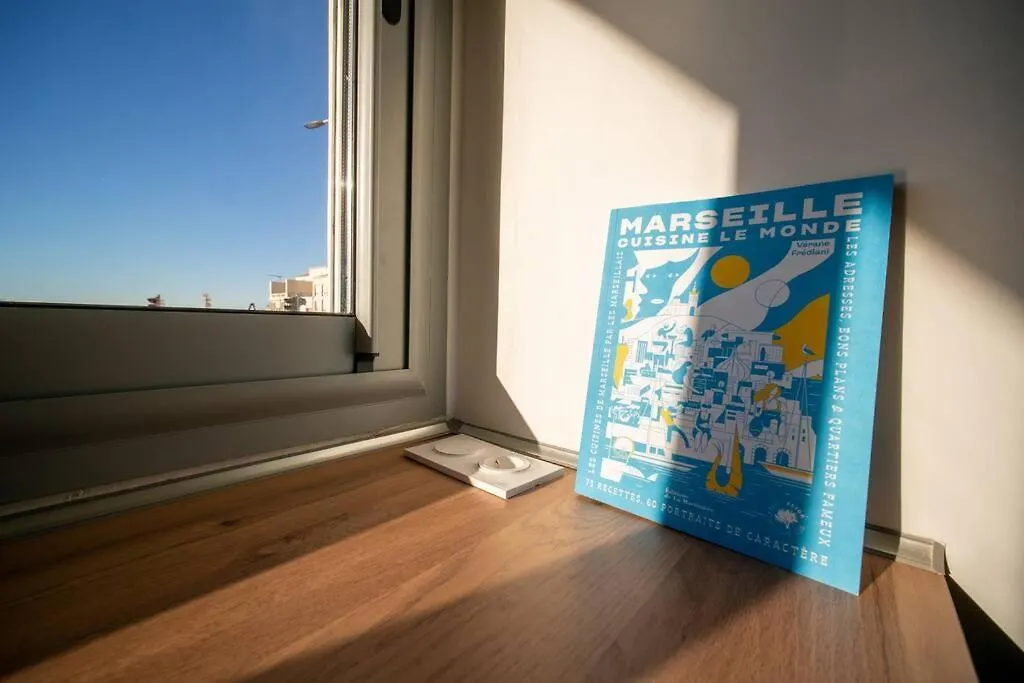 Apartment With Sea View 50M From The Beach Marseille